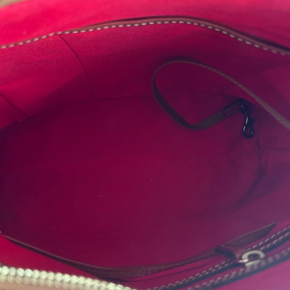 Dooney and Bourke Pebble Hobo - Picture 14 of 14